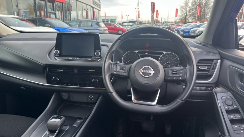 Nissan Qashqai 1.3 DiG-T MH 158 Acenta Premium 5dr Xtronic Petrol Hatchback